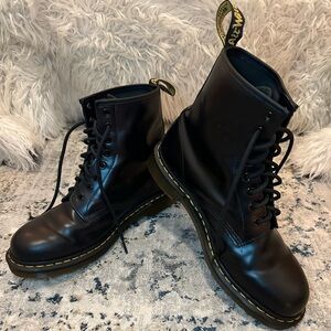 Doc Martens black 8 hole lace up boots unisex